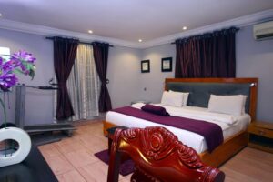 Elegance Suite Hotel
